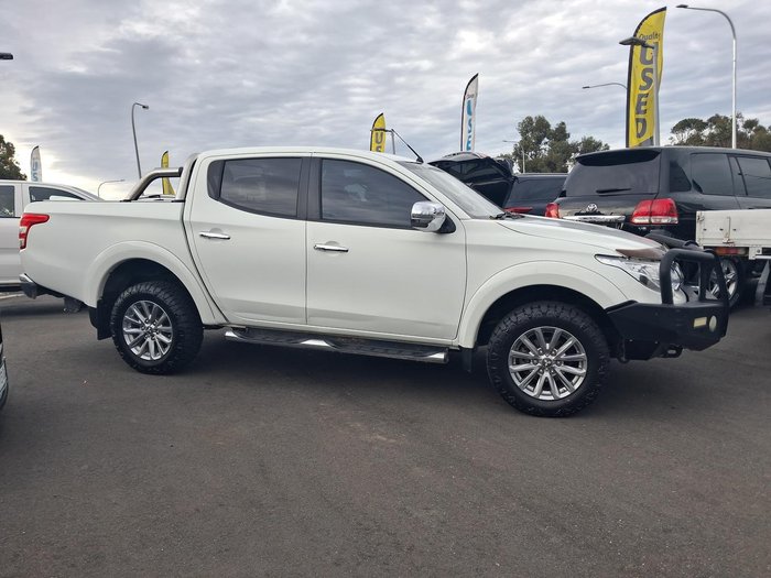 2016 Mitsubishi Triton GLS
