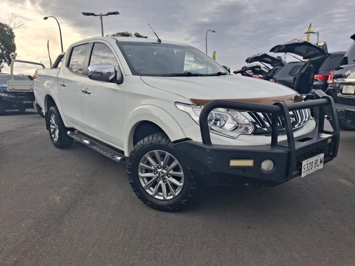 2016 Mitsubishi Triton GLS