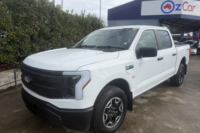 2024 FORD F150 LIGHTNING PRO STD