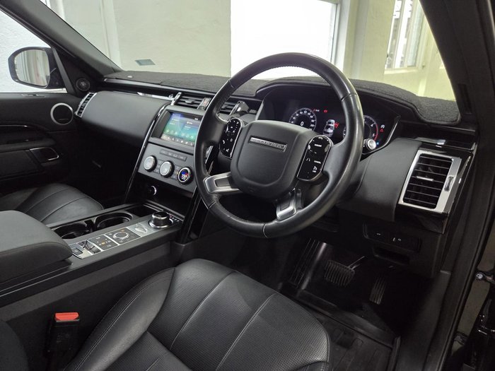 2019 Land Rover Discovery SD6 SE