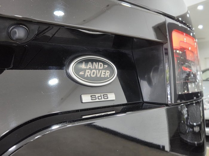 2019 Land Rover Discovery SD6 SE