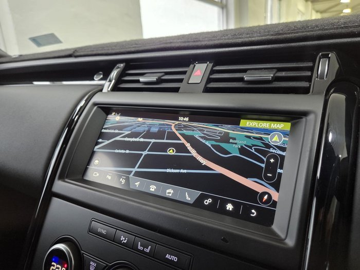 2019 Land Rover Discovery SD6 SE