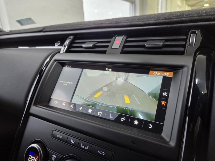 2019 Land Rover Discovery SD6 SE