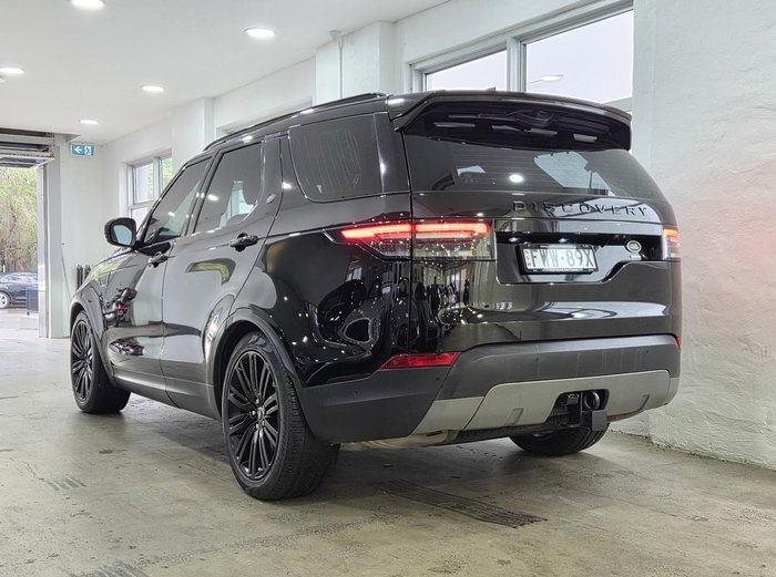 2019 Land Rover Discovery SD6 SE