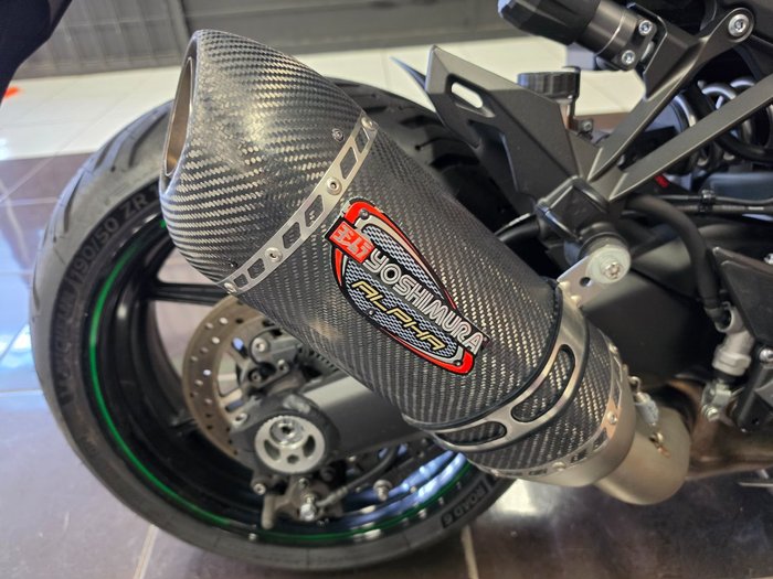 2024 Kawasaki NINJA 1000SX GREEN
