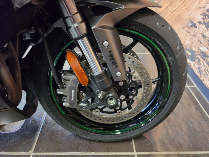 2024 Kawasaki NINJA 1000SX GREEN