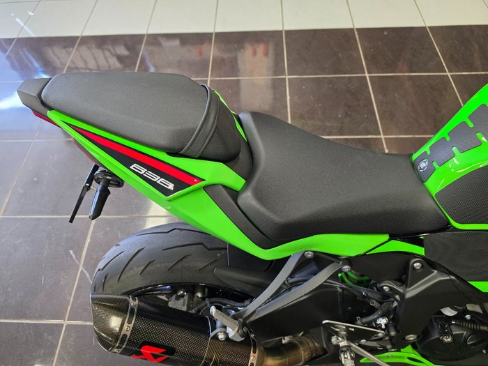 2024 Kawasaki NINJA ZX-6R (636) KRT EDITION GREEN