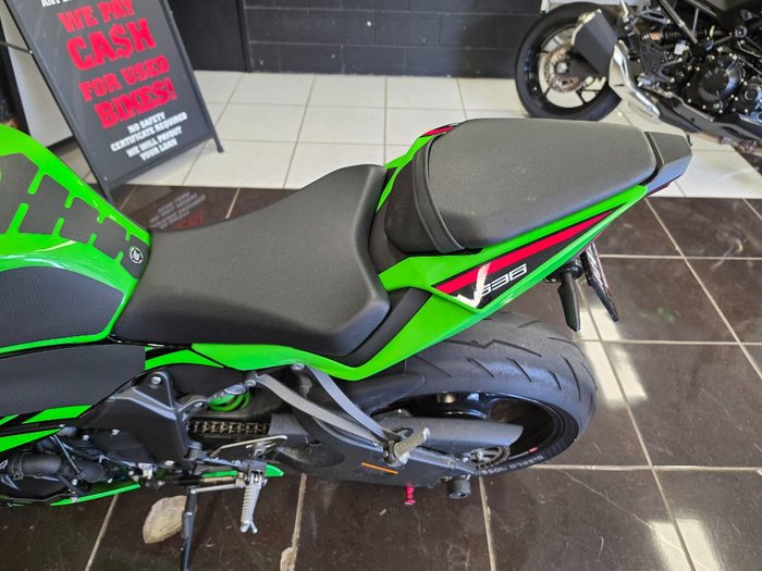 2024 Kawasaki NINJA ZX-6R (636) KRT EDITION GREEN