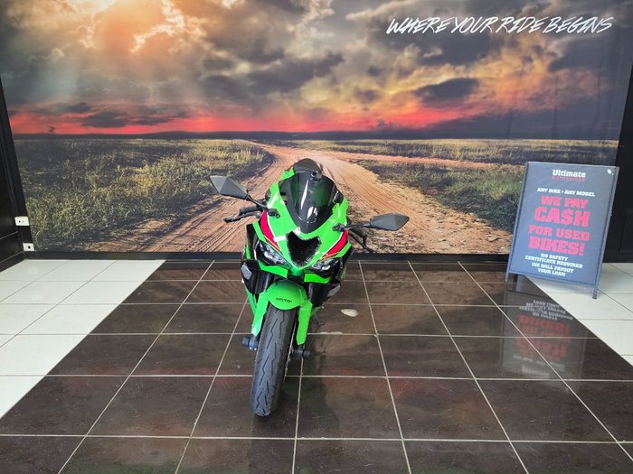 2024 Kawasaki NINJA ZX-6R (636) KRT EDITION GREEN