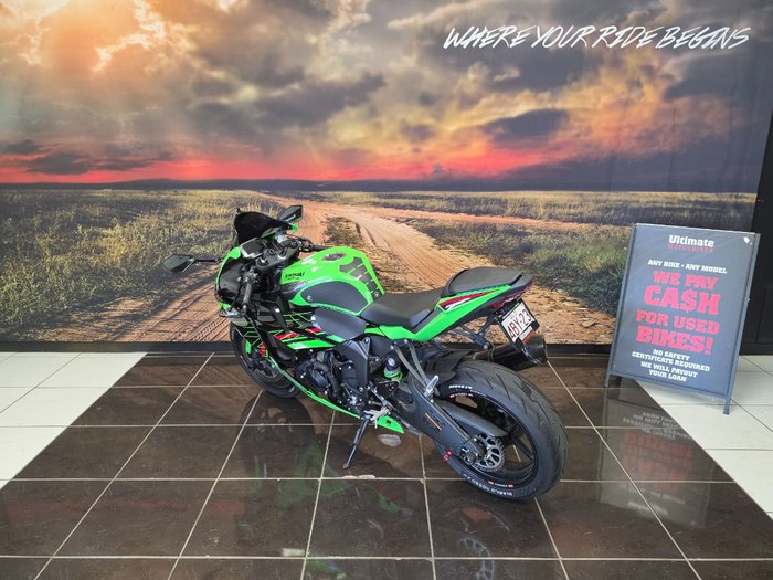2024 Kawasaki NINJA ZX-6R (636) KRT EDITION GREEN