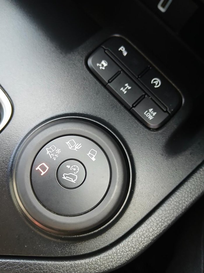 2021 Ford Everest Sport