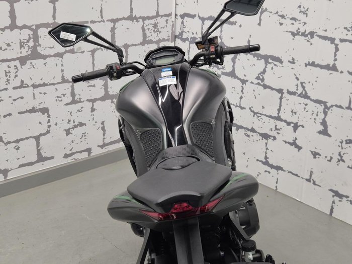 2024 Kawasaki Z1000 ABS Z Green