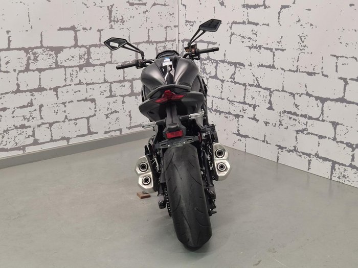 2024 Kawasaki Z1000 ABS Z Green