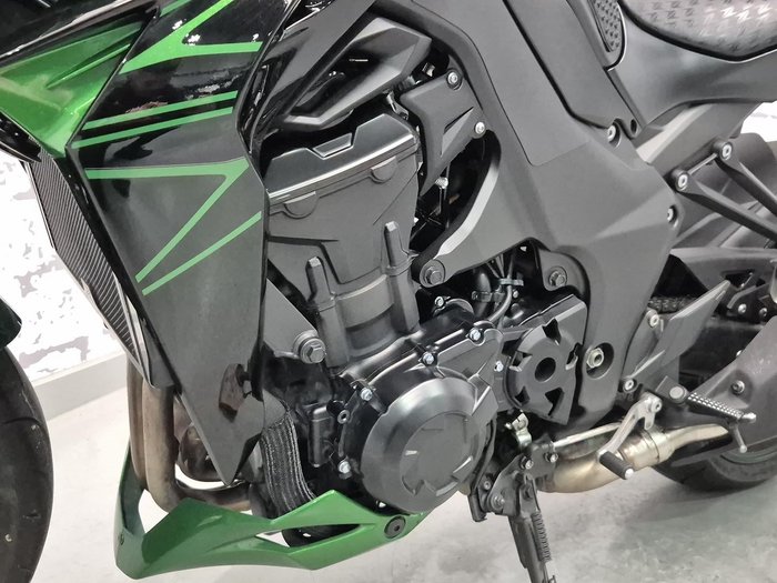 2024 Kawasaki Z1000 ABS Z Green