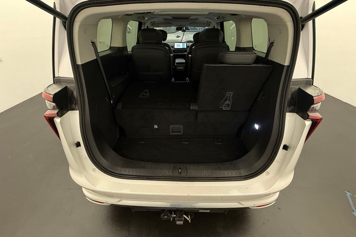 2023 LDV MIFA Executive