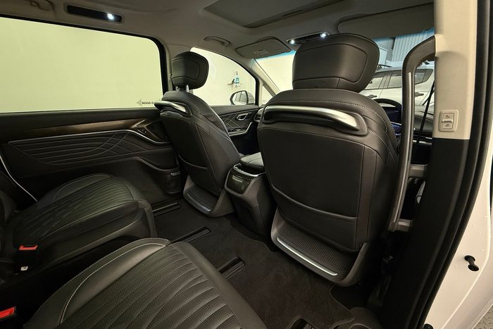 2023 LDV MIFA Executive