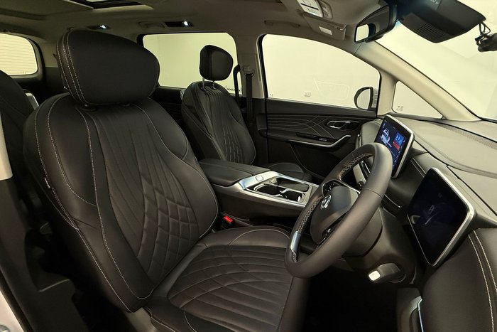 2023 LDV MIFA Executive