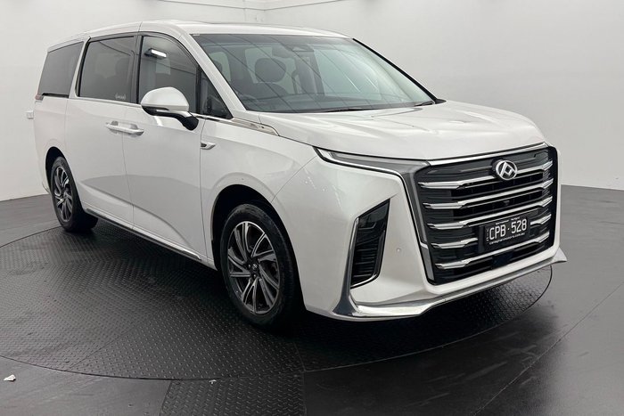 2023 LDV MIFA Executive