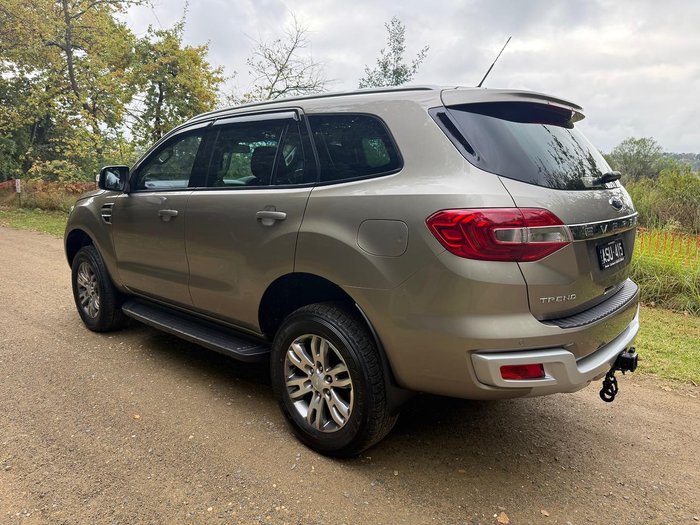 2015 Ford Everest Trend