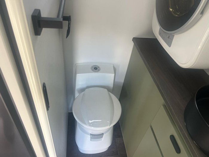 2026 JB Caravans Gator X 17'10 Rear Door Lounge