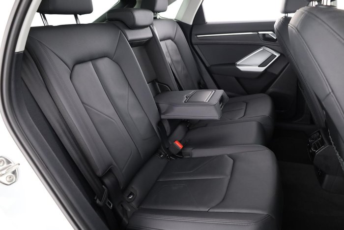 2022 Audi Q3 35 TFSI S line