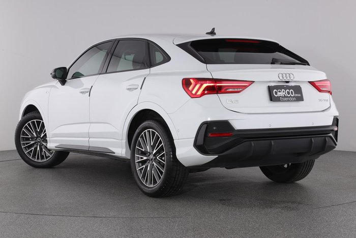 2022 Audi Q3 35 TFSI S line
