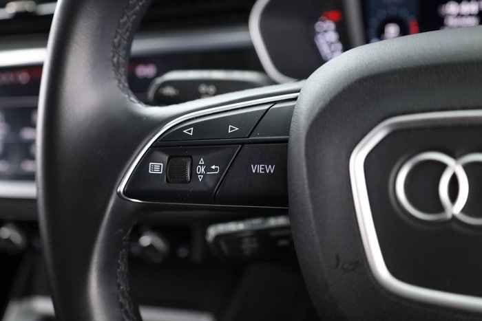 2022 Audi Q3 35 TFSI S line
