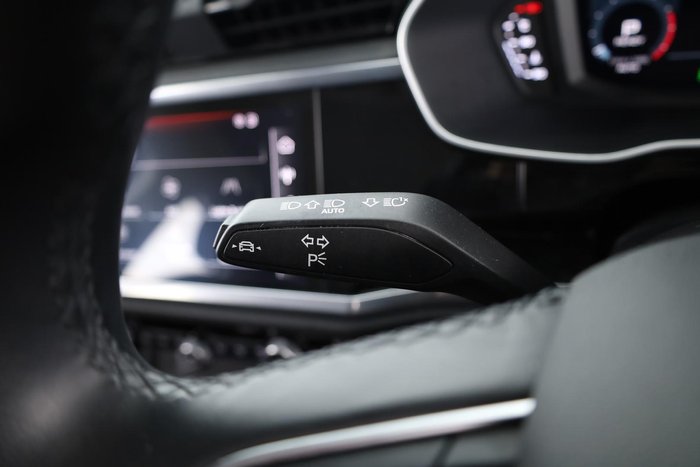 2022 Audi Q3 35 TFSI S line