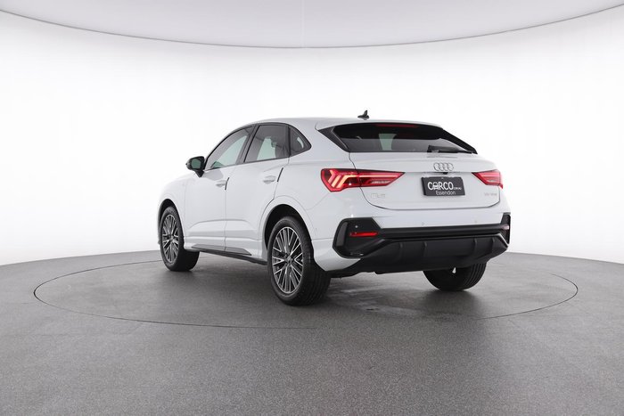 2022 Audi Q3 35 TFSI S line