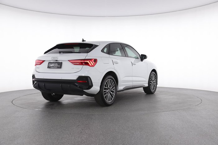 2022 Audi Q3 35 TFSI S line