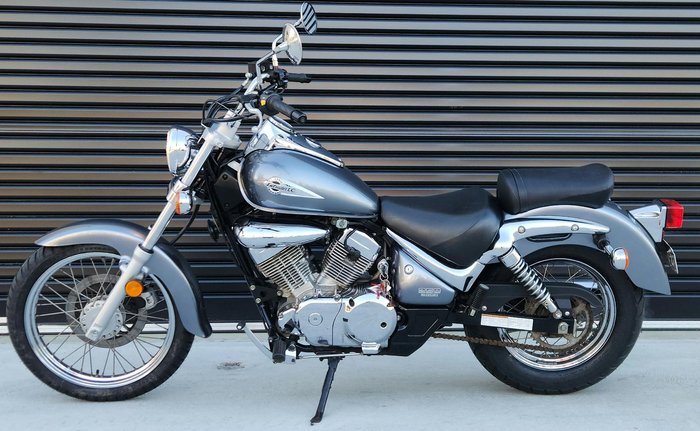 2014 Suzuki Intruder 250LC (VL250) Intruder Silver