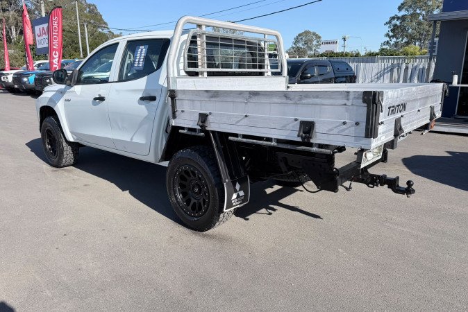 2019 MITSUBISHI TRITON GLX (4x4)