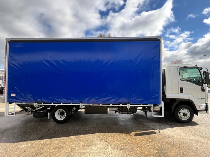 2026 Isuzu F Series FRR 110-240 AM R52