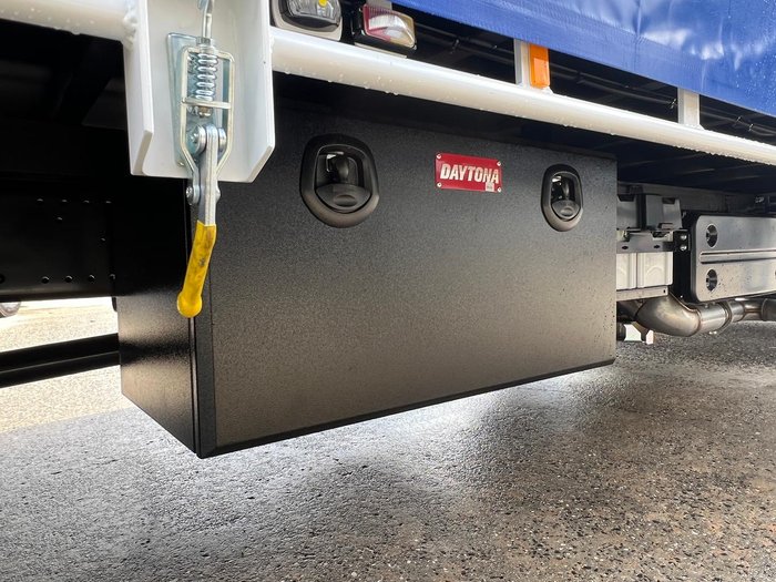 2026 Isuzu F Series FRR 110-240 AM R52