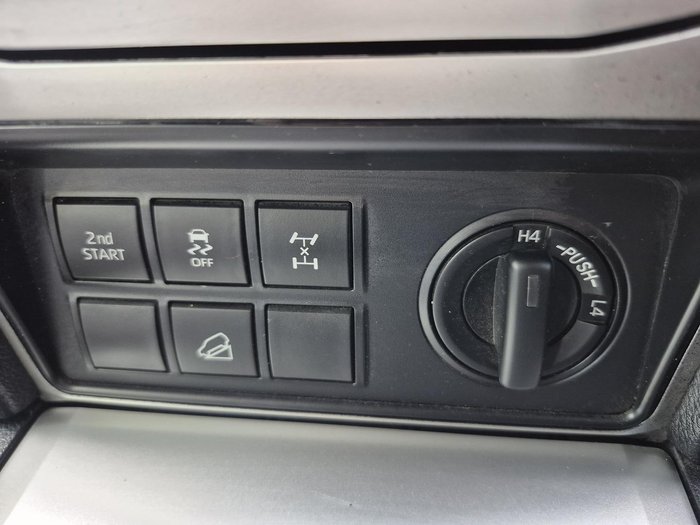 2022 Toyota Landcruiser Prado GX