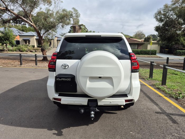2022 Toyota Landcruiser Prado GX