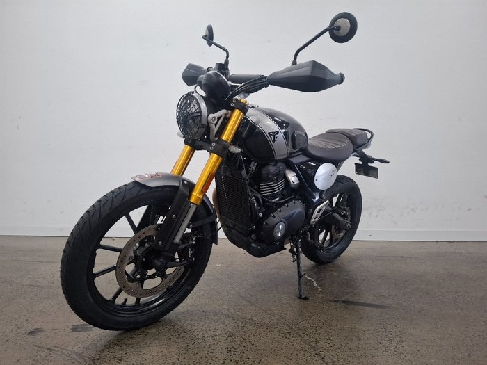 2024 Triumph SCRAMBLER 400 X BLACK META