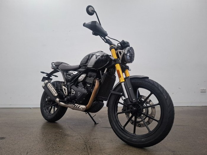 2024 Triumph SCRAMBLER 400 X BLACK META