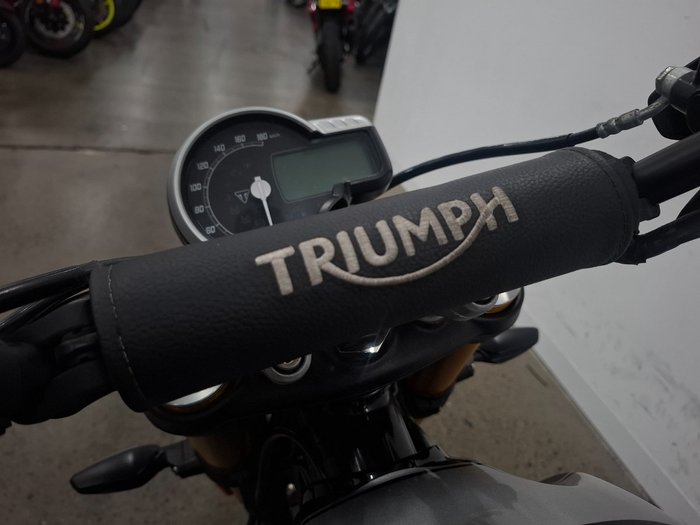 2024 Triumph SCRAMBLER 400 X BLACK META