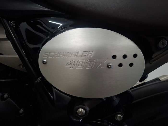 2024 Triumph SCRAMBLER 400 X BLACK META