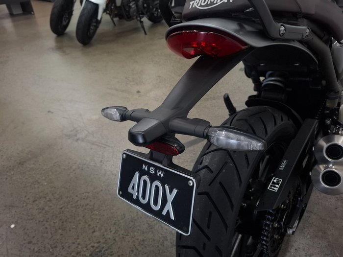 2024 Triumph SCRAMBLER 400 X BLACK META