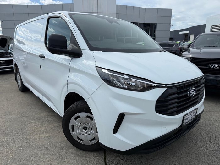 2024 Ford Transit Custom