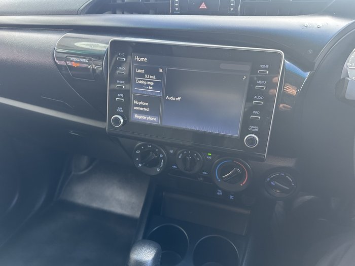 2020 Toyota Hilux SR