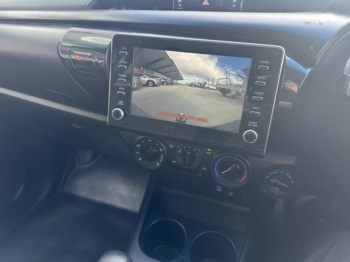 2020 Toyota Hilux SR