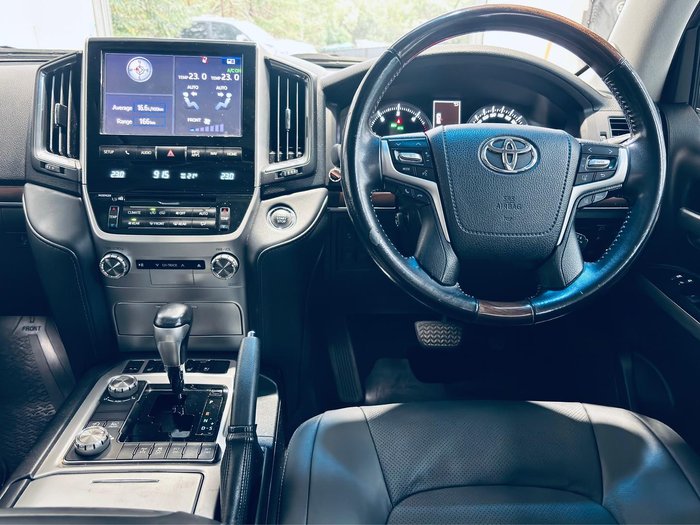 2019 Toyota Landcruiser Sahara