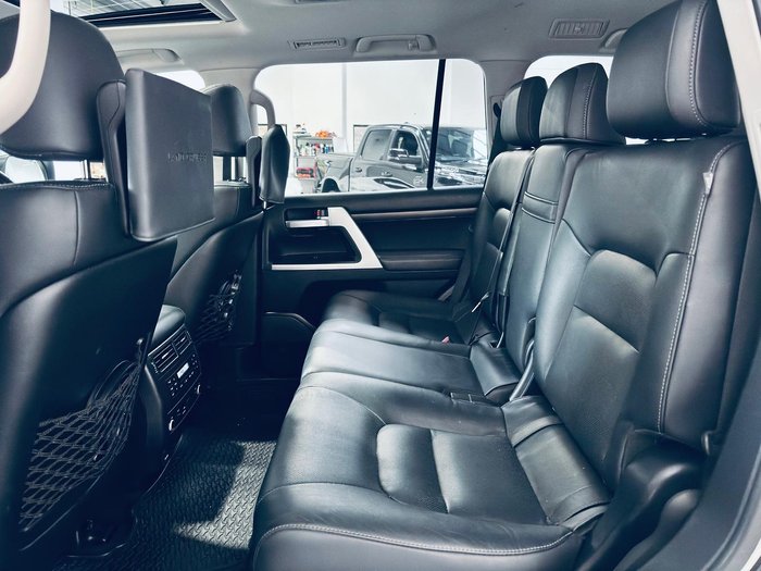 2019 Toyota Landcruiser Sahara