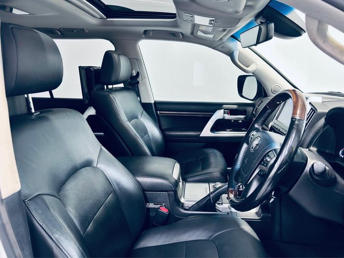 2019 Toyota Landcruiser Sahara