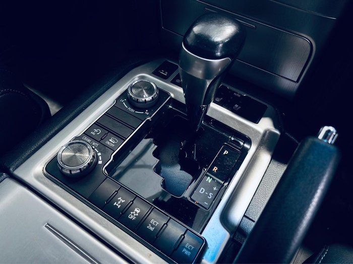 2019 Toyota Landcruiser Sahara