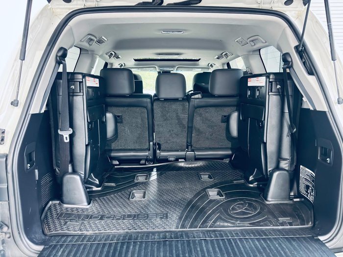 2019 Toyota Landcruiser Sahara