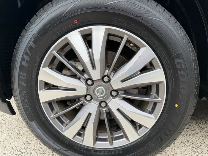 2017 Nissan Pathfinder